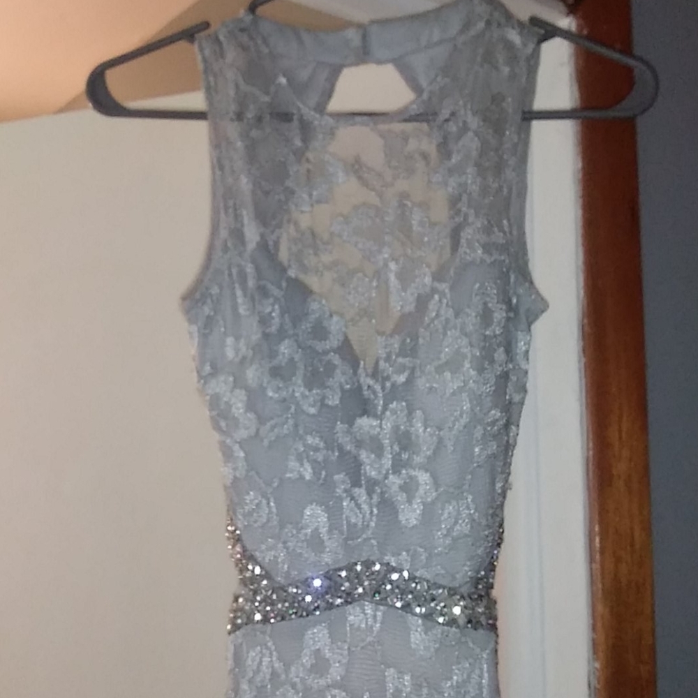 Prom dress - Picture 5 of 9
